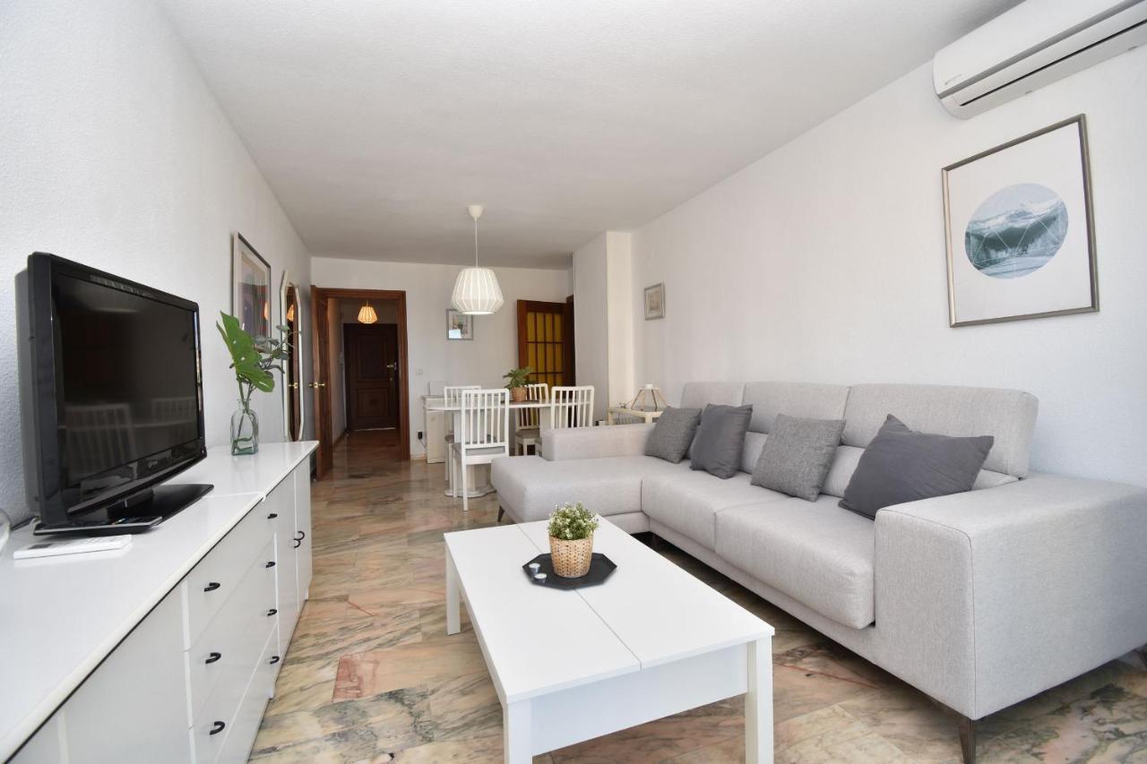 Apartamento Vistas Al Mar Y Piscina Фуэнхирола Экстерьер фото